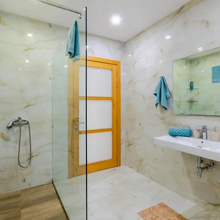 New Spacious Apartment 3Bdr 2 Bth Bugibba St. Paul's Bay Exterior photo